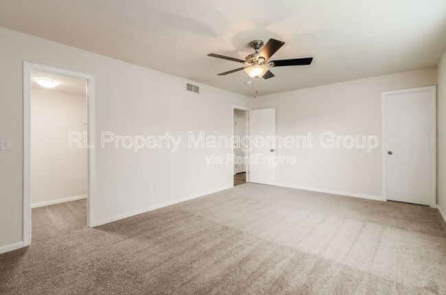 Building Photo - 4488 Bimini Dr