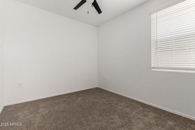 Building Photo - 103 S Collier Ln