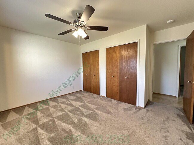 Building Photo - 965 Amstutz Dr