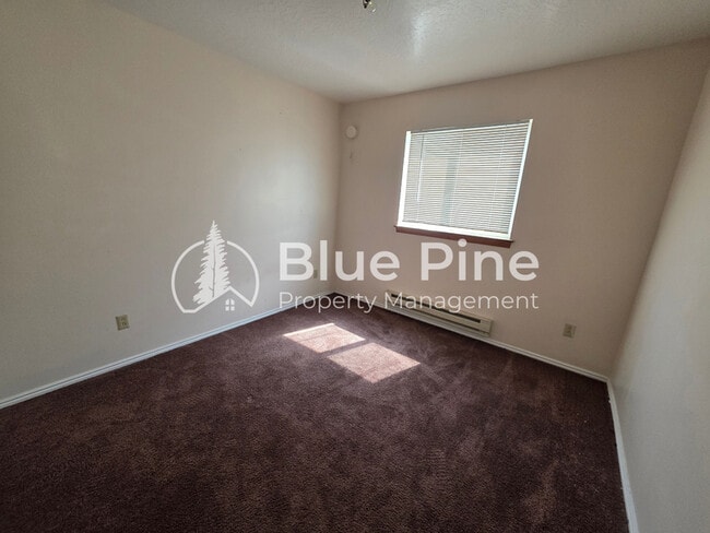 Building Photo - 2137 Meppen Dr
