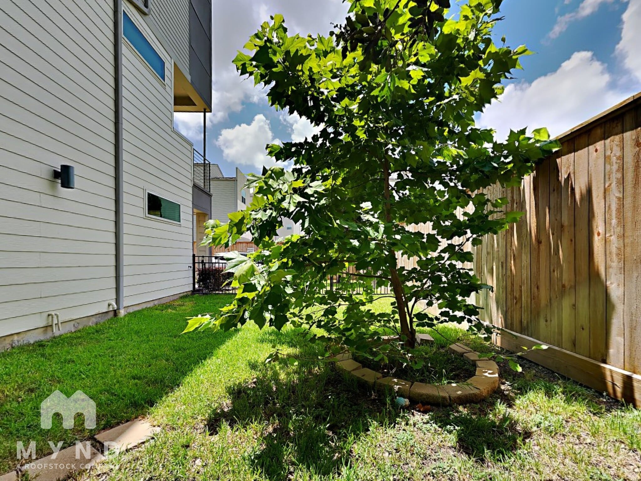 Building Photo - 353 Eado Park Cir