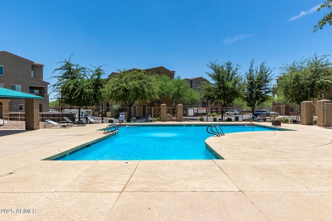 Building Photo - 240 W Juniper Ave