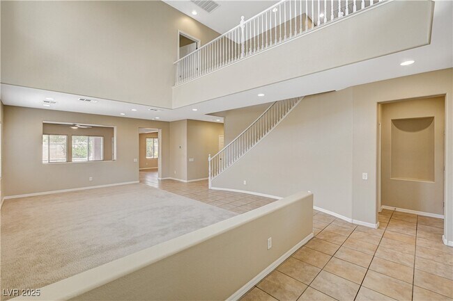 Building Photo - 2556 Sturrock Dr