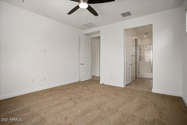 Building Photo - 24973 N 172nd Dr