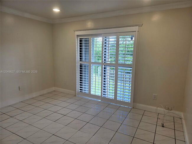 Building Photo - 7670 SW 152nd Ave