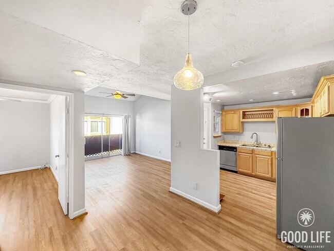 Building Photo - Great 2B/1BA Condo in Escondido!