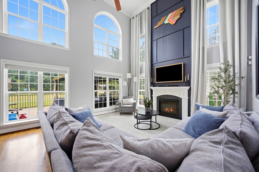 Building Photo - 6011 Latta Springs Cir