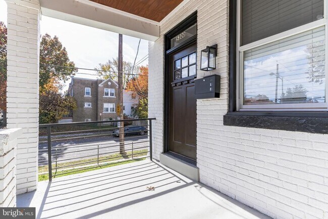Building Photo - 5300 5th St NW