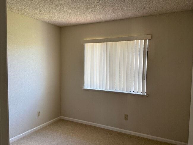 Building Photo - 4 Bedroom Almaden Home