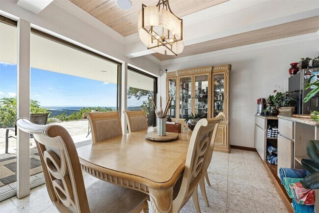 Building Photo - 8517 Grandview Dr