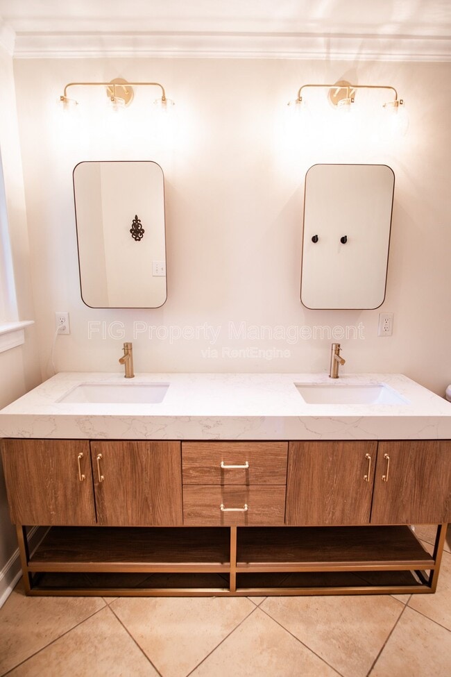 Building Photo - 7205 Canmore Ln NW