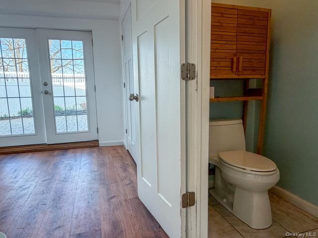 Building Photo - 25 W Church St