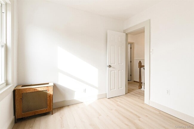 Building Photo - 93-01 71st Ave