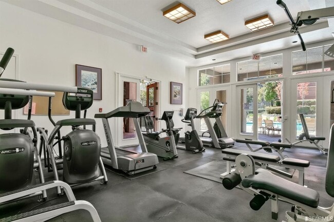 Building Photo - 200 Caldecott Ln