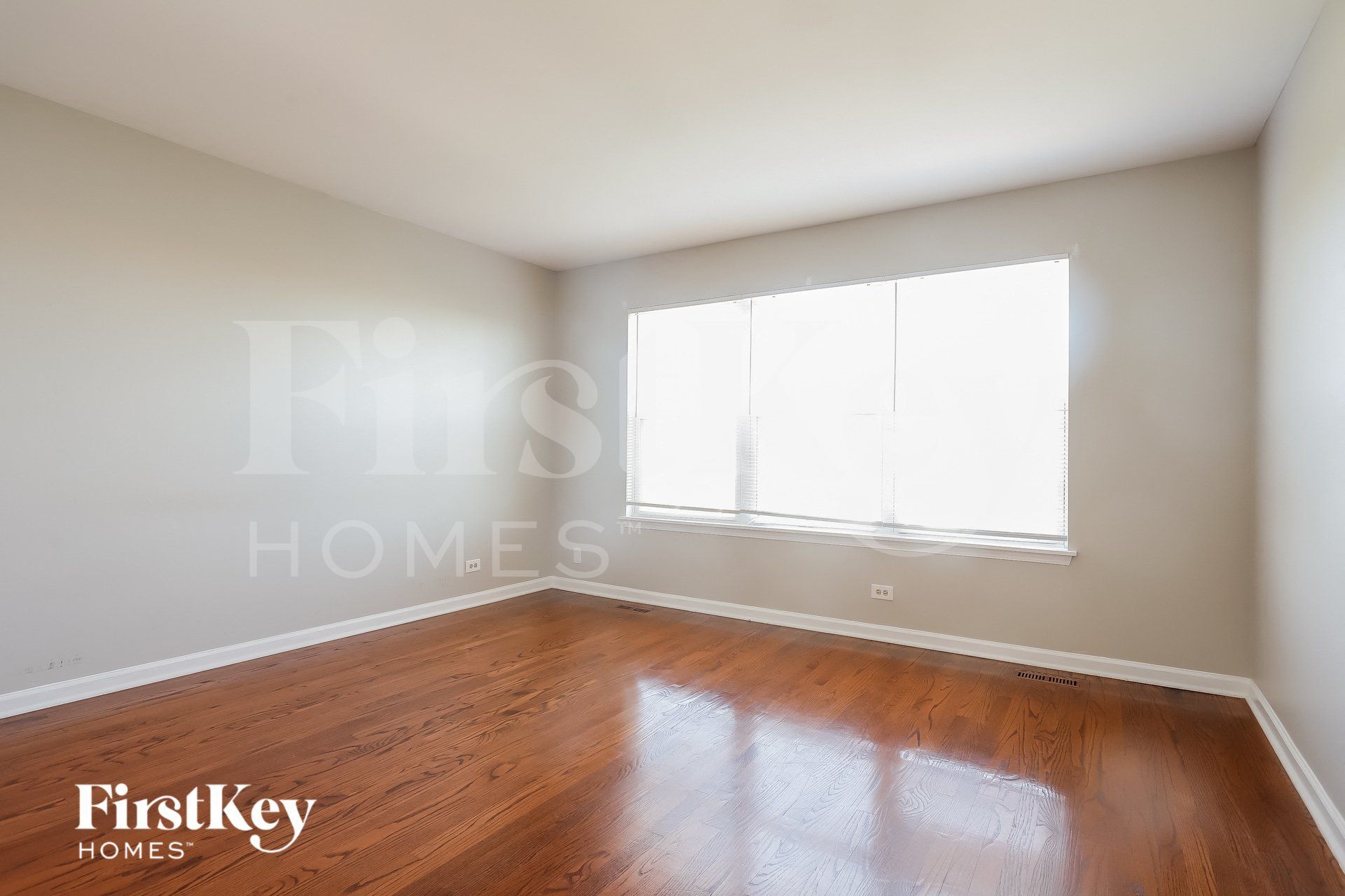 Building Photo - 2325 N Salem Ln