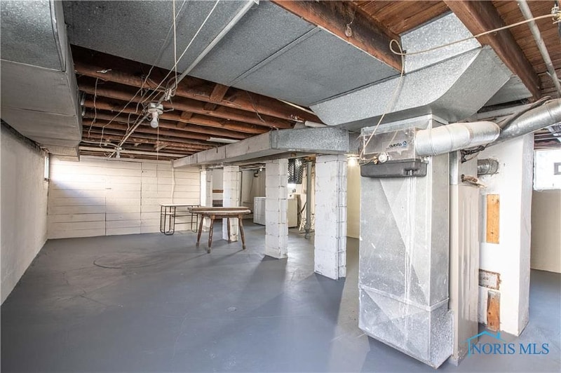 Building Photo - 1715 Perth St