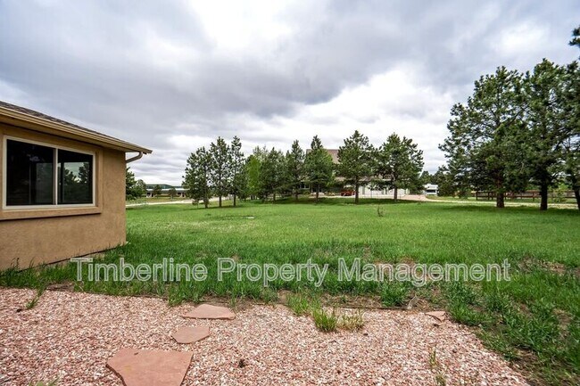 Building Photo - 17960 Bakers Farm Rd
