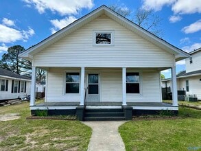 Building Photo - 505 S Houston St