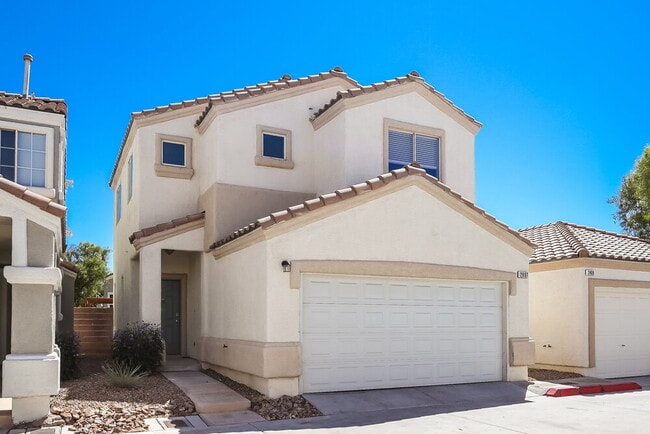 Building Photo - 2407 Character Ct