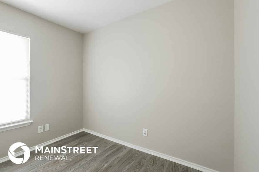 Building Photo - 6607 Flatstone Pass