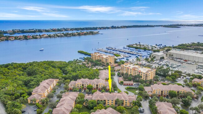 Building Photo - 500 Scotia Dr