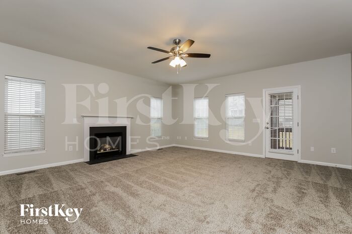 Building Photo - 2970 Maple Branch Dr