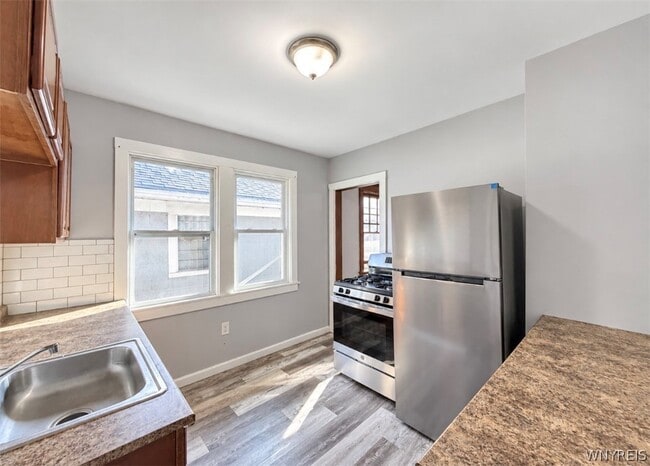 Building Photo - 9 Lovering Ave