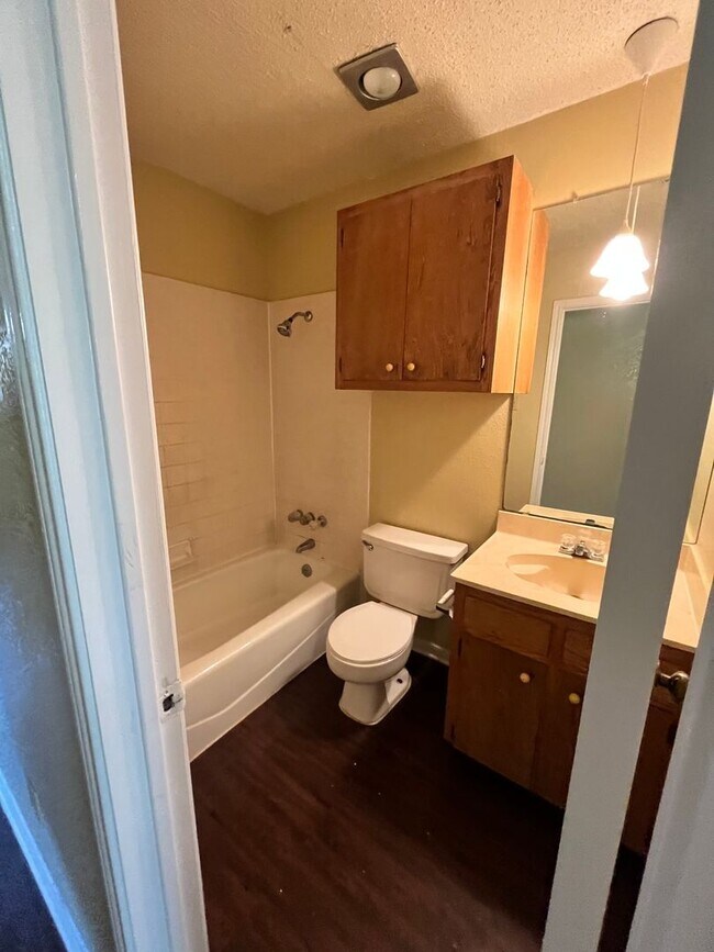 Building Photo - 2309/2311 Pena Cove