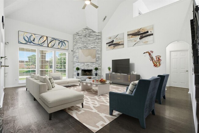 Building Photo - 10926 Wynfield Springs Dr