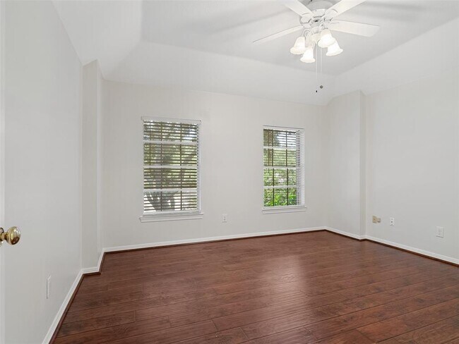 Building Photo - 23334 Fairbranch Dr