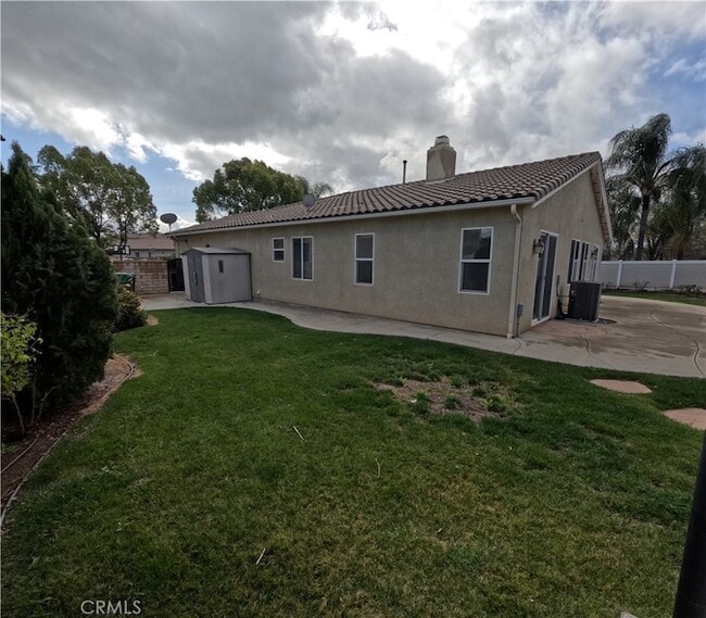 Building Photo - 34563 Wintersweet Ln