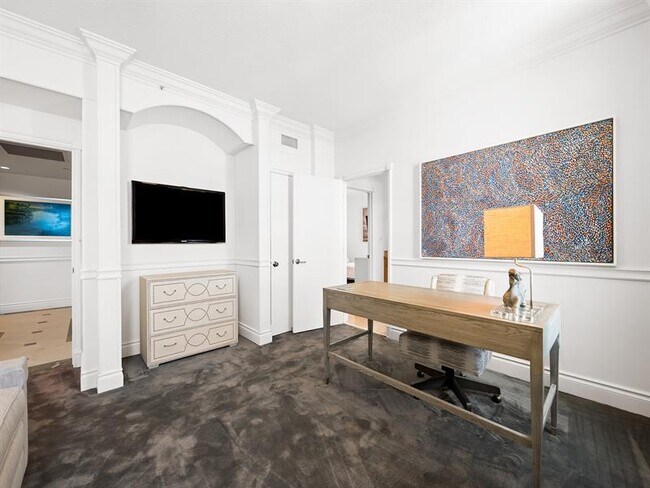 Building Photo - 3055 Harbor Dr