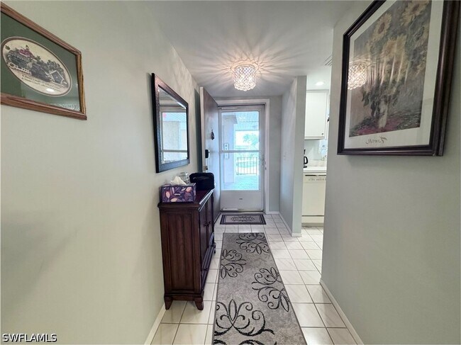 Building Photo - 4912 Tamiami Trl E