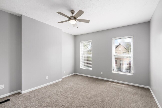 Building Photo - 844-848-848 Oak St