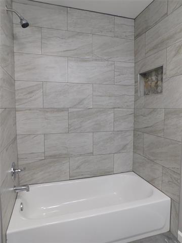 Building Photo - 1524 Carnation Dr