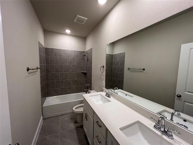 Building Photo - 317 Tartane Dr