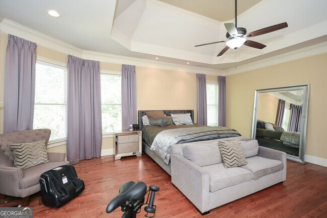 Building Photo - 2210 Spalding Dr