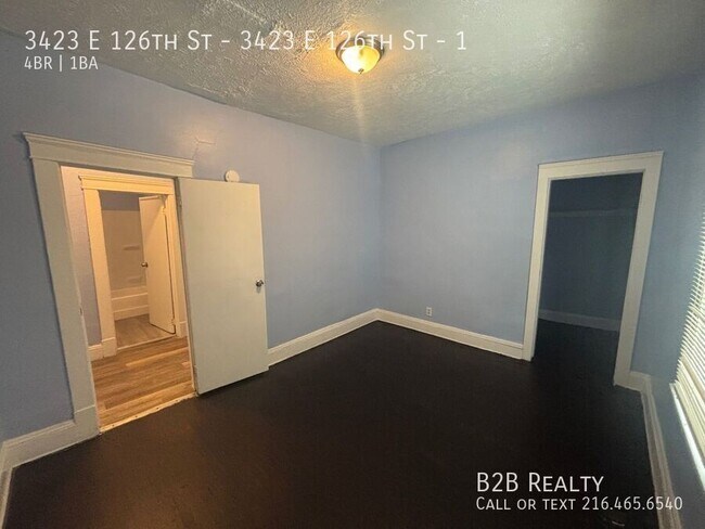 Building Photo - 3423 E 126th St