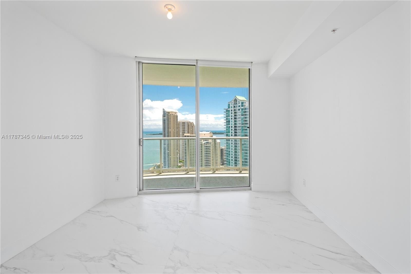 Building Photo - 300 S Biscayne Blvd