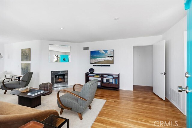 Building Photo - 2142 Ruby Pl