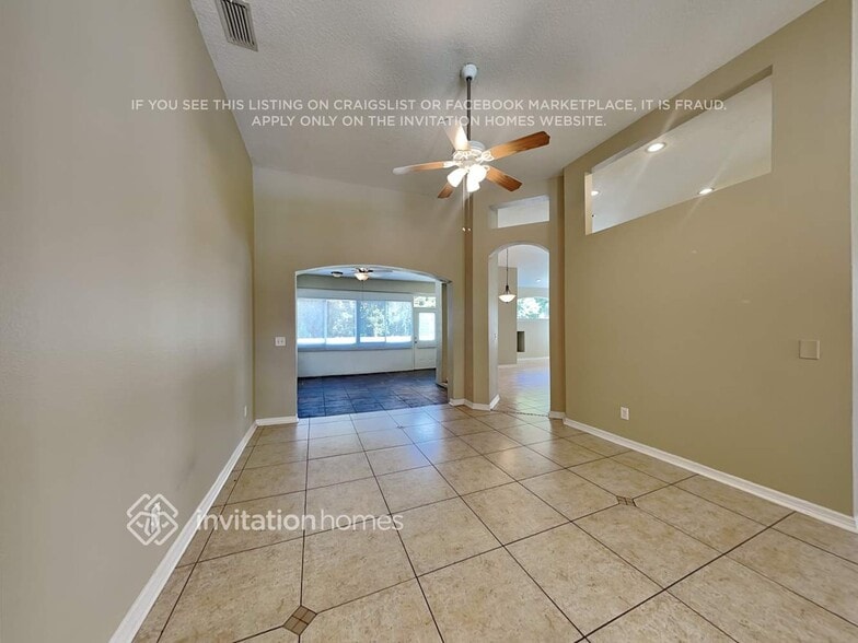 Building Photo - 10020 Cannon Dr