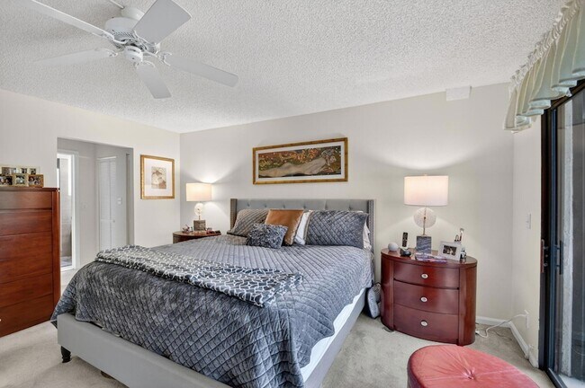 Building Photo - 10173 Mangrove Dr