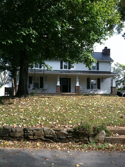 Building Photo - 1000 Ewing Albright Rd