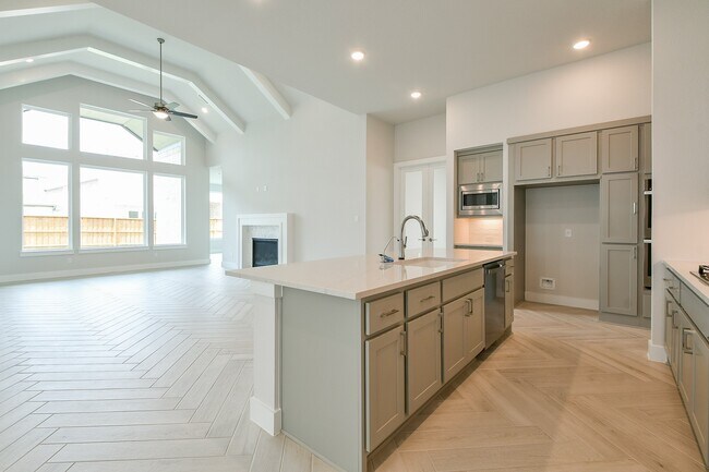Building Photo - 4859 Antler Run Dr