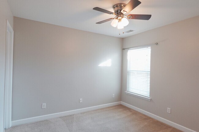 Building Photo - Coming Available!