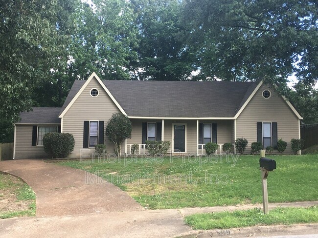 Building Photo - 7019 Shadow Oaks Dr