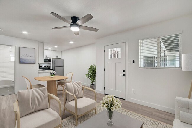 Building Photo - Newly Renovated One Bedroom in Tempe!