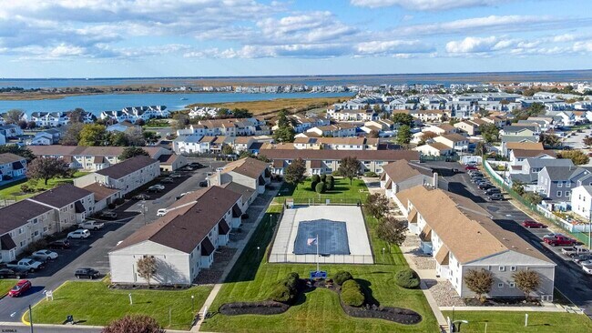 Building Photo - 4901 Harbor Beach Blvd