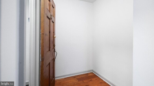 Building Photo - 2910 Woodpipe Ln