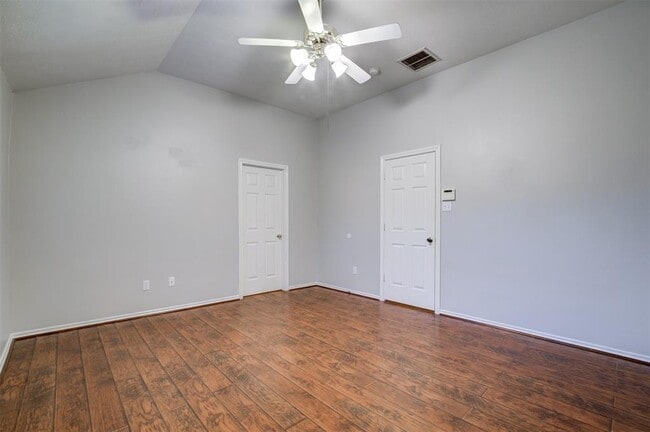 Building Photo - 12130 Piney Bend Dr